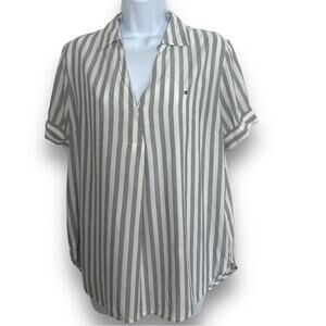 TOMMY HILFIGER 1/4 Open Blouse, Striped, Size Medium, High-Low, Collared